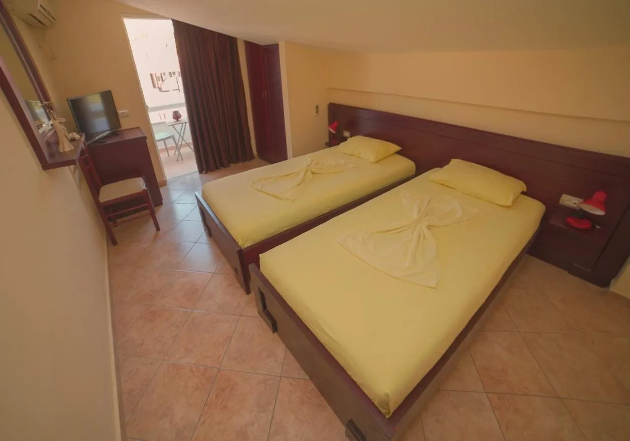 Hotel Serxho Sarande
