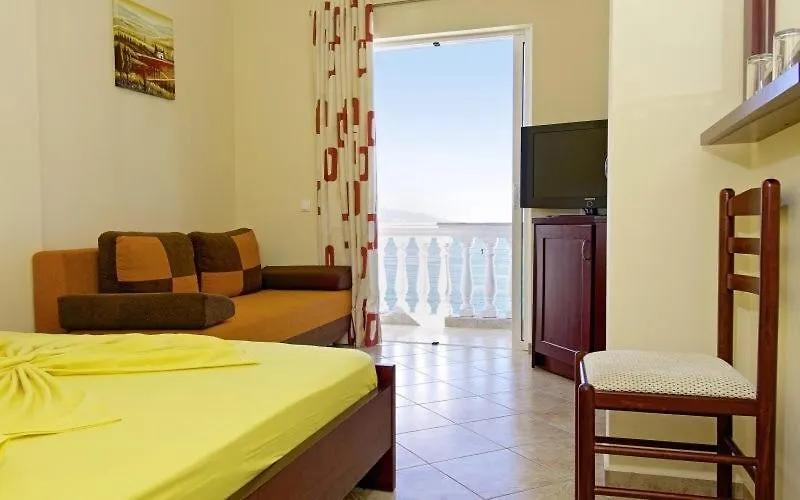 Hotel Serxho Sarande